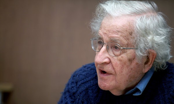 Noam Chomsky 